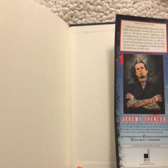 DEATH PUNCH'D: SURVIVING FIVE FINGER DEATH PUNCH'S METAL MAYHEM - Picture 5 of 5